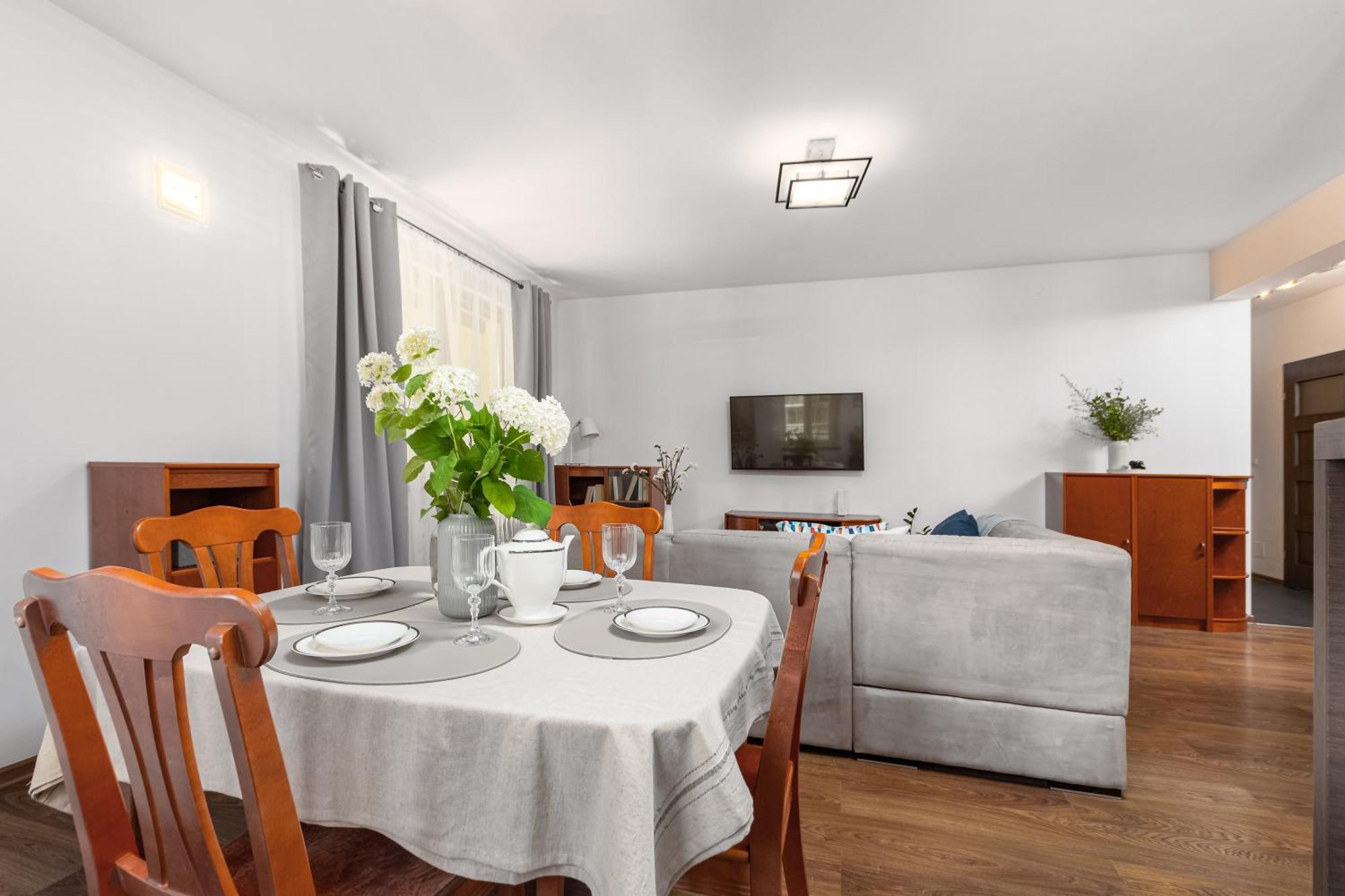 Apartament Mokotow -Basen- Warschau Buitenkant foto